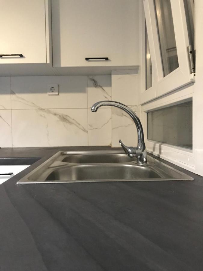 Inej Maisonette Ermoupoli Ngoại thất bức ảnh