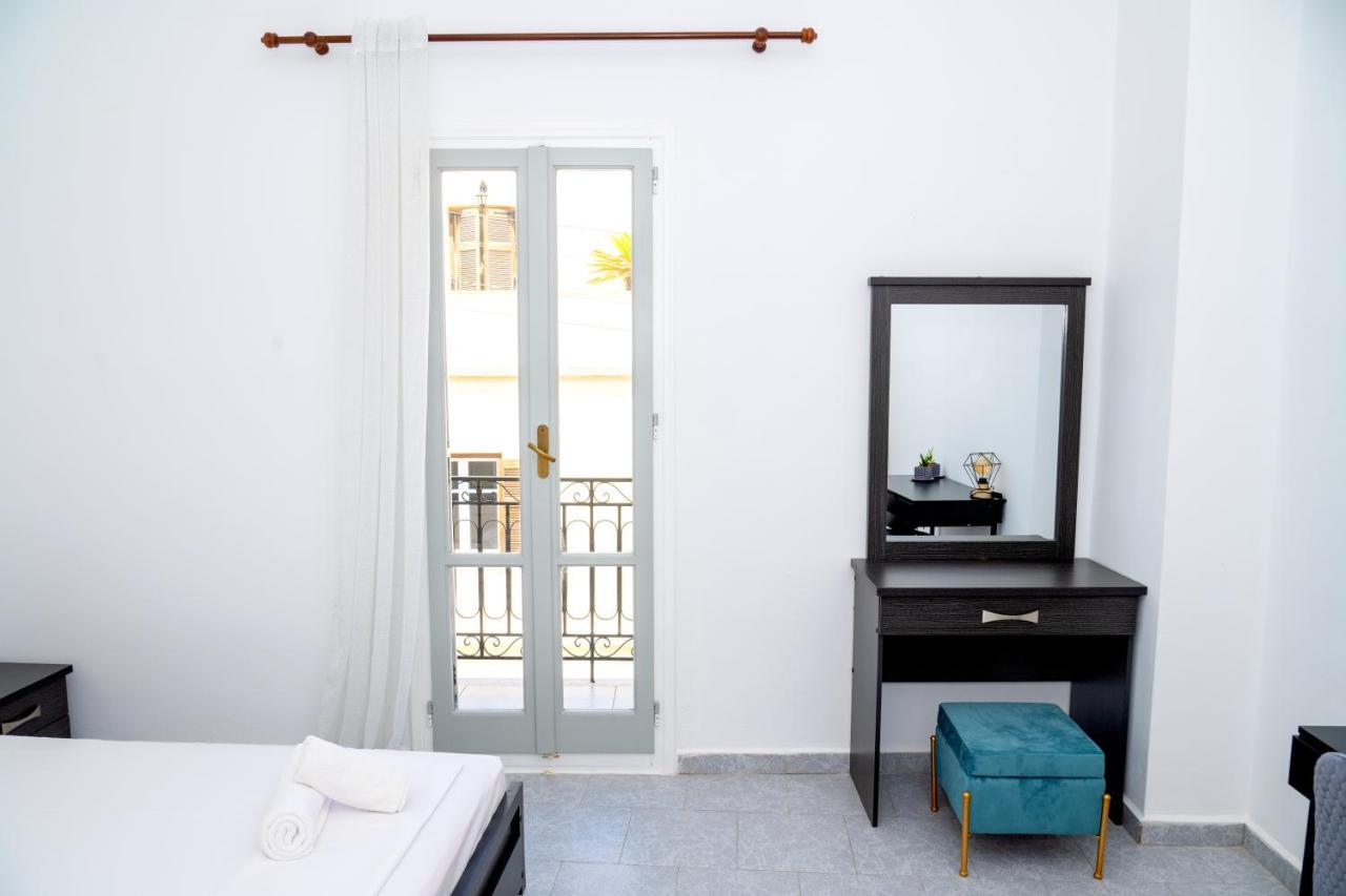 Inej Maisonette Ermoupoli Ngoại thất bức ảnh