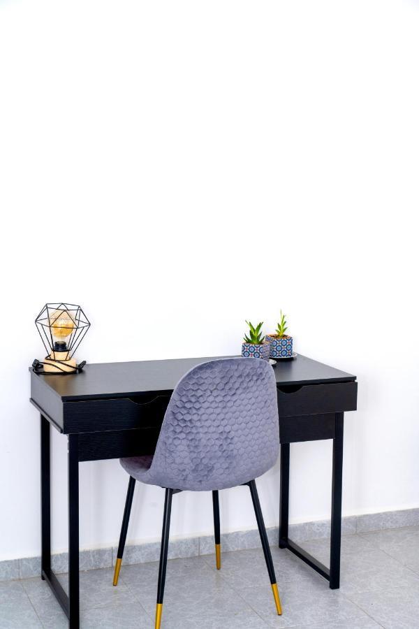Inej Maisonette Ermoupoli Ngoại thất bức ảnh