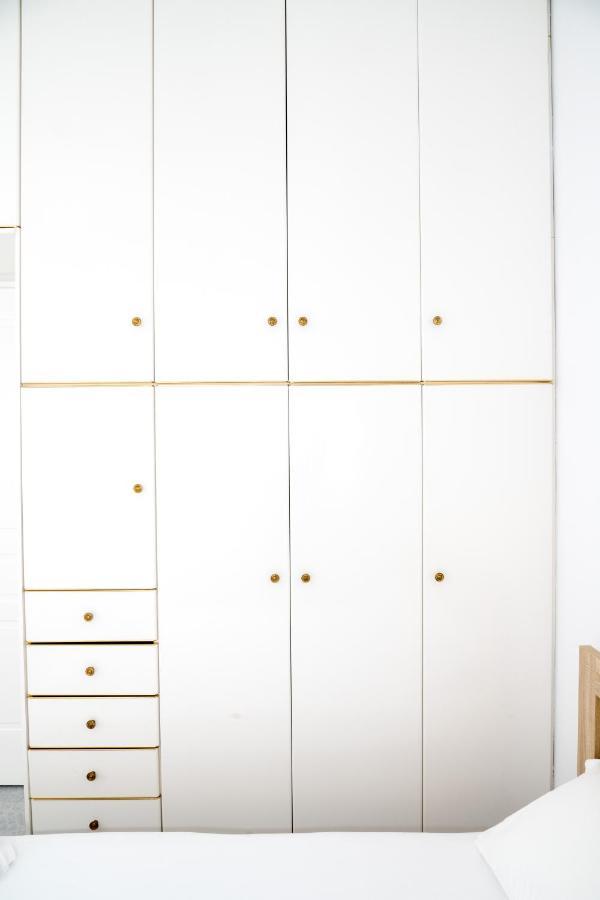 Inej Maisonette Ermoupoli Ngoại thất bức ảnh
